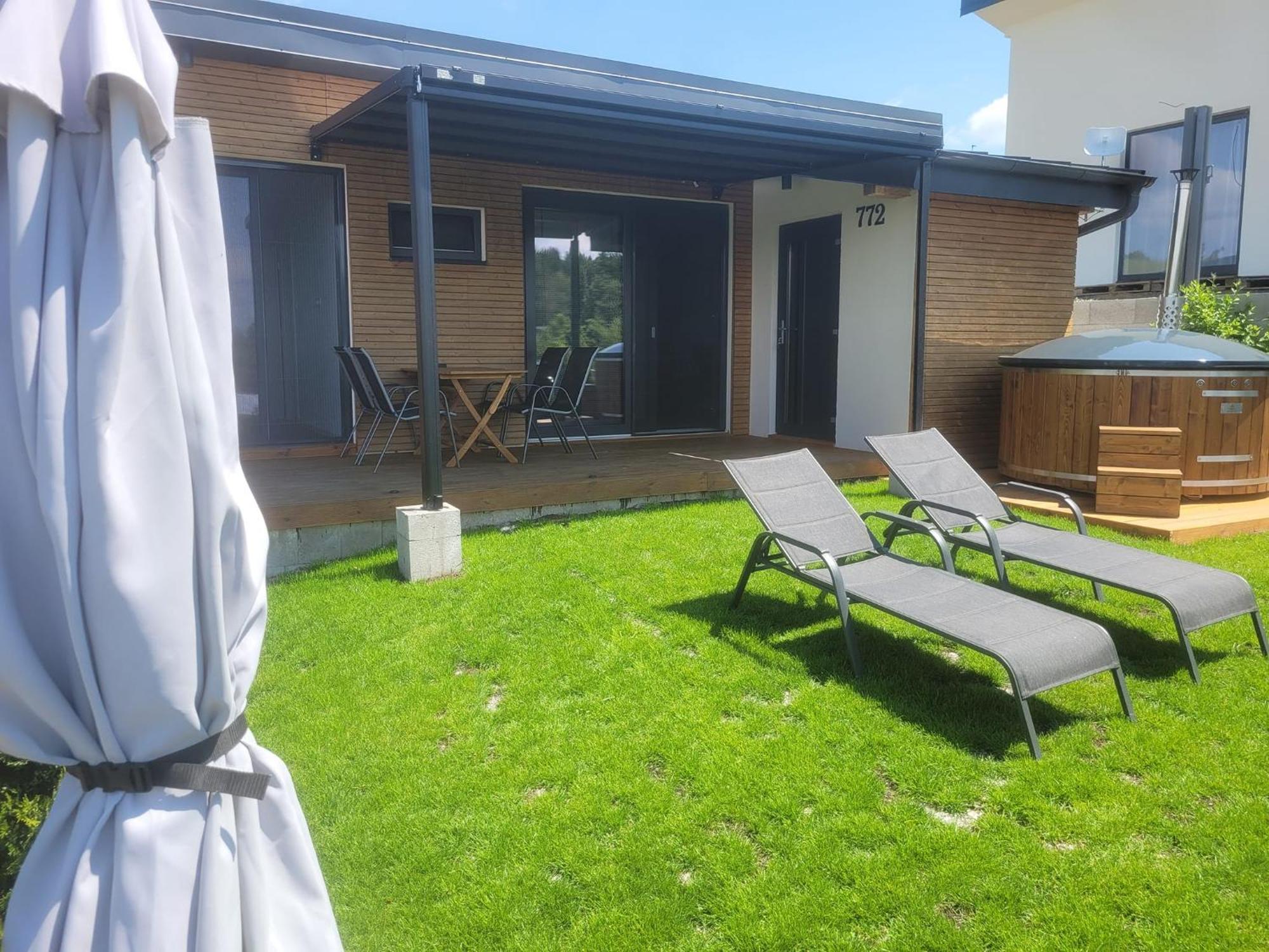 Apartman Cassovia Holcikovce Exterior foto